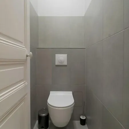 Charming 1br Air-conditioned - Close To Trocadero Διαμέρισμα