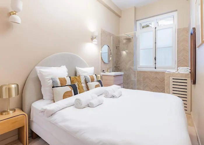 Charming 1br Air-conditioned - Close To Trocadero شقة باريس